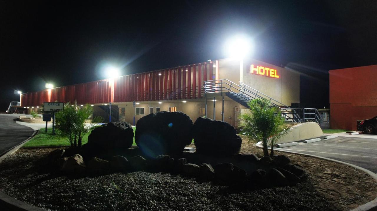 Apple Valley Hotel & Lodge Exteriör bild